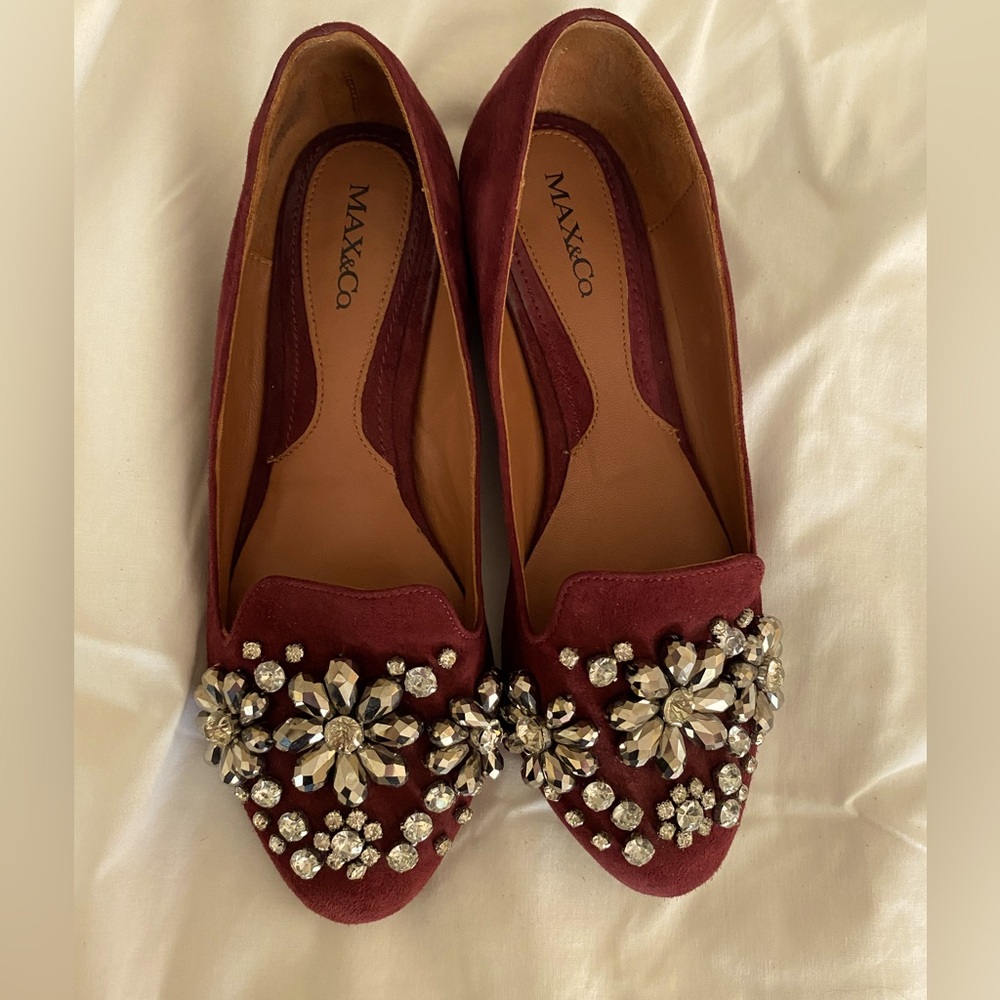 Max&Co Suede Ballet Flat with Rhinestone Flower Embellishments size Eu 36